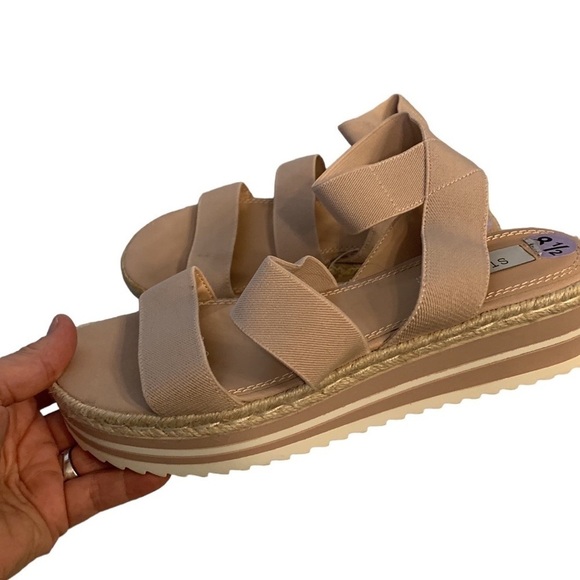 NWOT Steve Madden Kimmie Tan Espadrille Platform Sandal 8.5 Strappy Open Toe - Picture 1 of 9